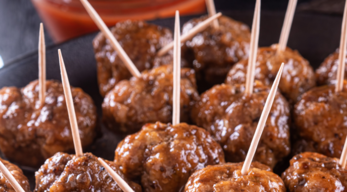 COCKTAIL MEATBALLS