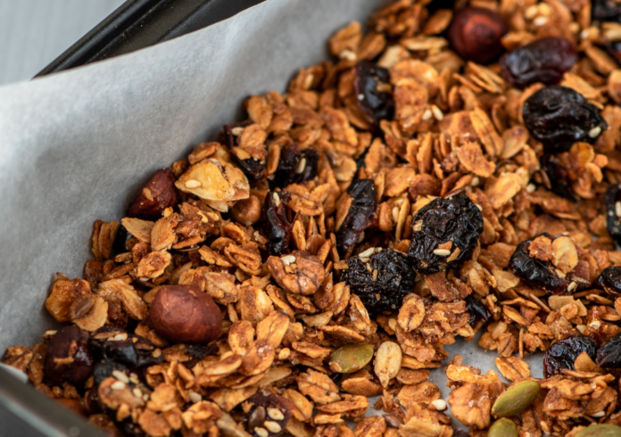 crunchy-granola-01